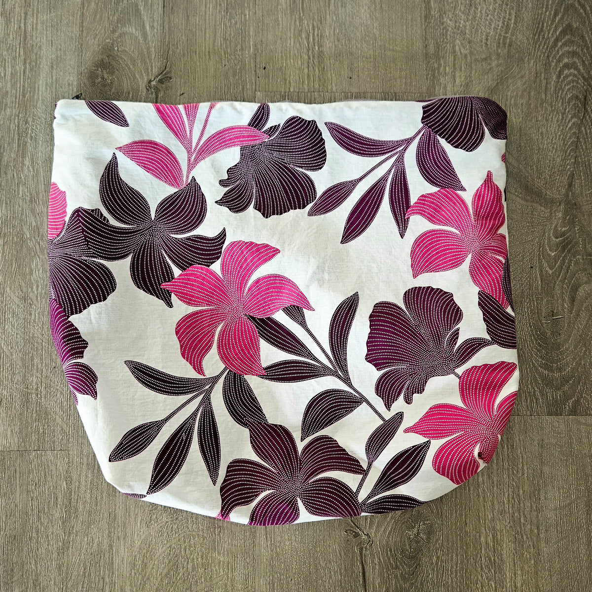 Lily Zipper Clutch
