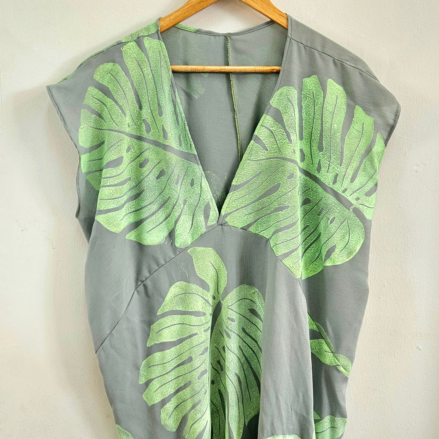 Lime Monstera Handprinted Kaftan