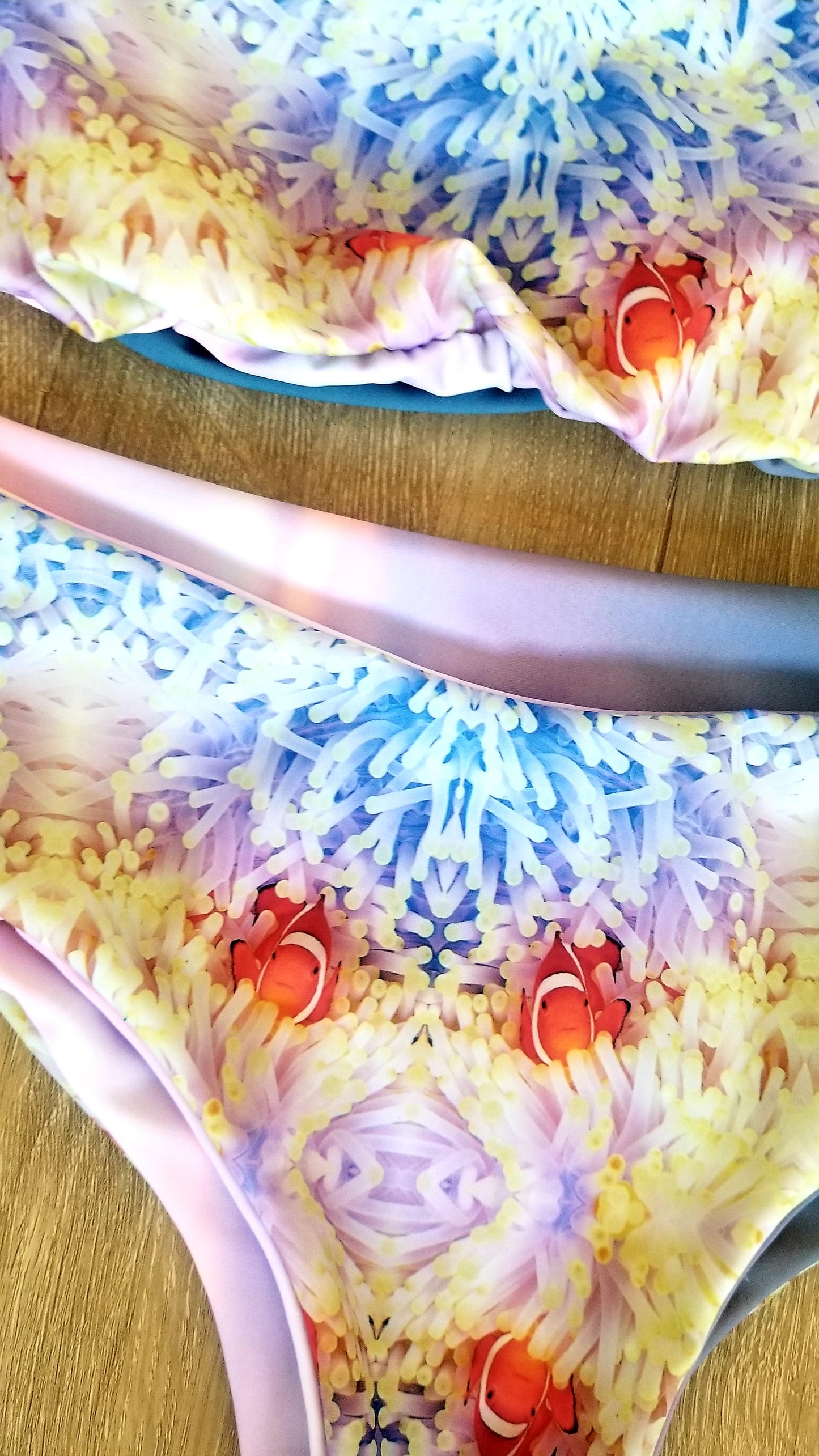 Anenome Cheeky Hipster